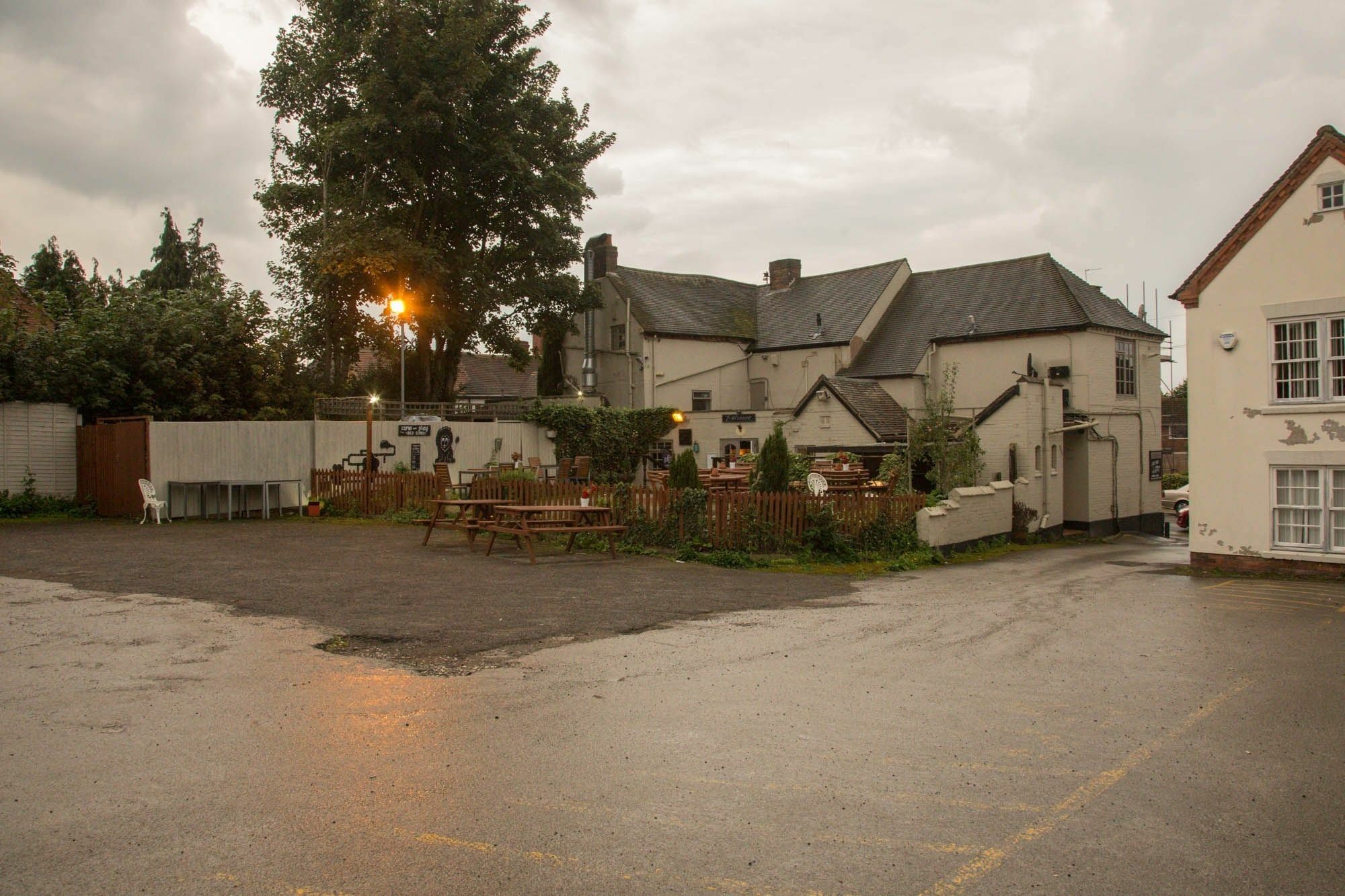 The Red Lion Coleshill Hotel Buitenkant foto